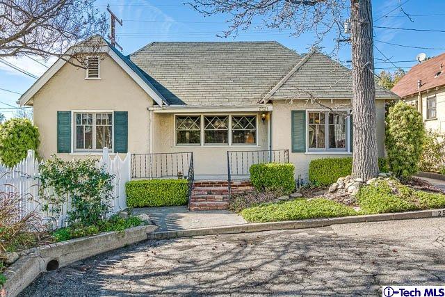 2521 Devonshire Lane Altadena, CA 91001 - Photo 1 of 31 Primary Photo