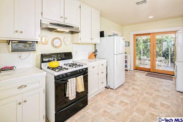 2521 Devonshire Lane Altadena, CA 91001 - Photo 4 of 31 Additional Photo