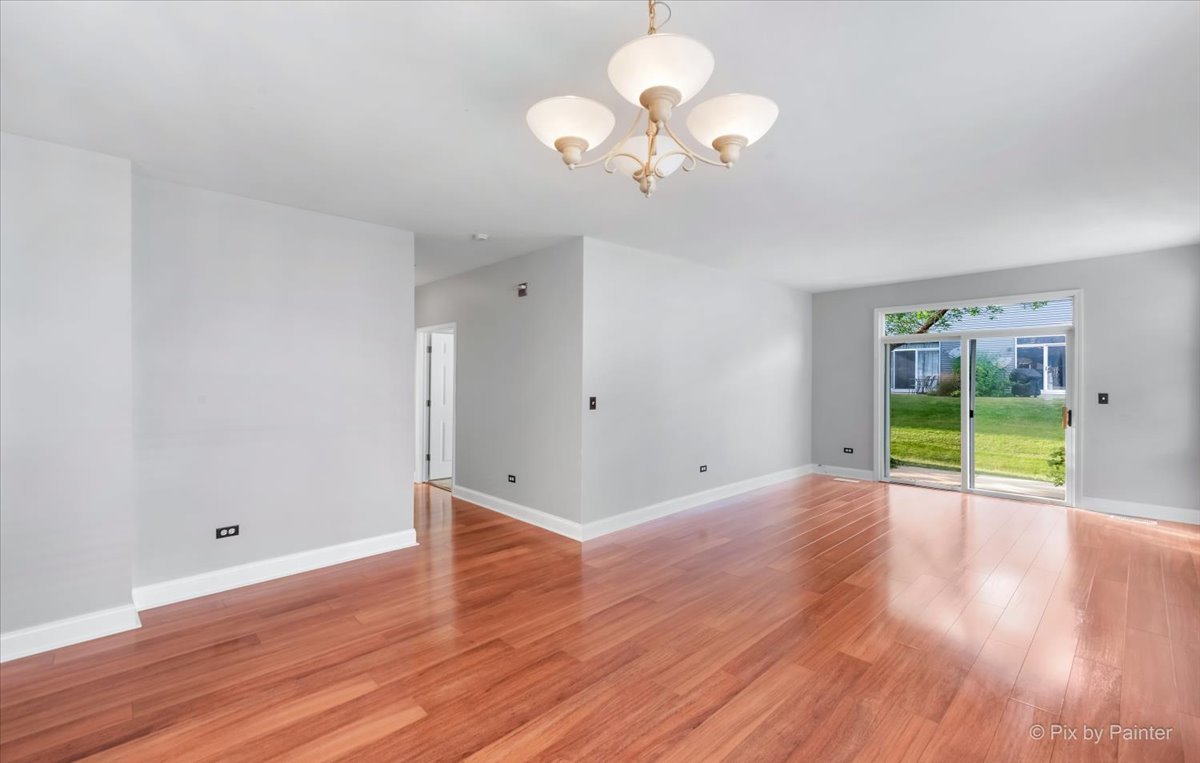 2472 Golf Ridge Circle Naperville, IL 60563 - Photo 5 of 23