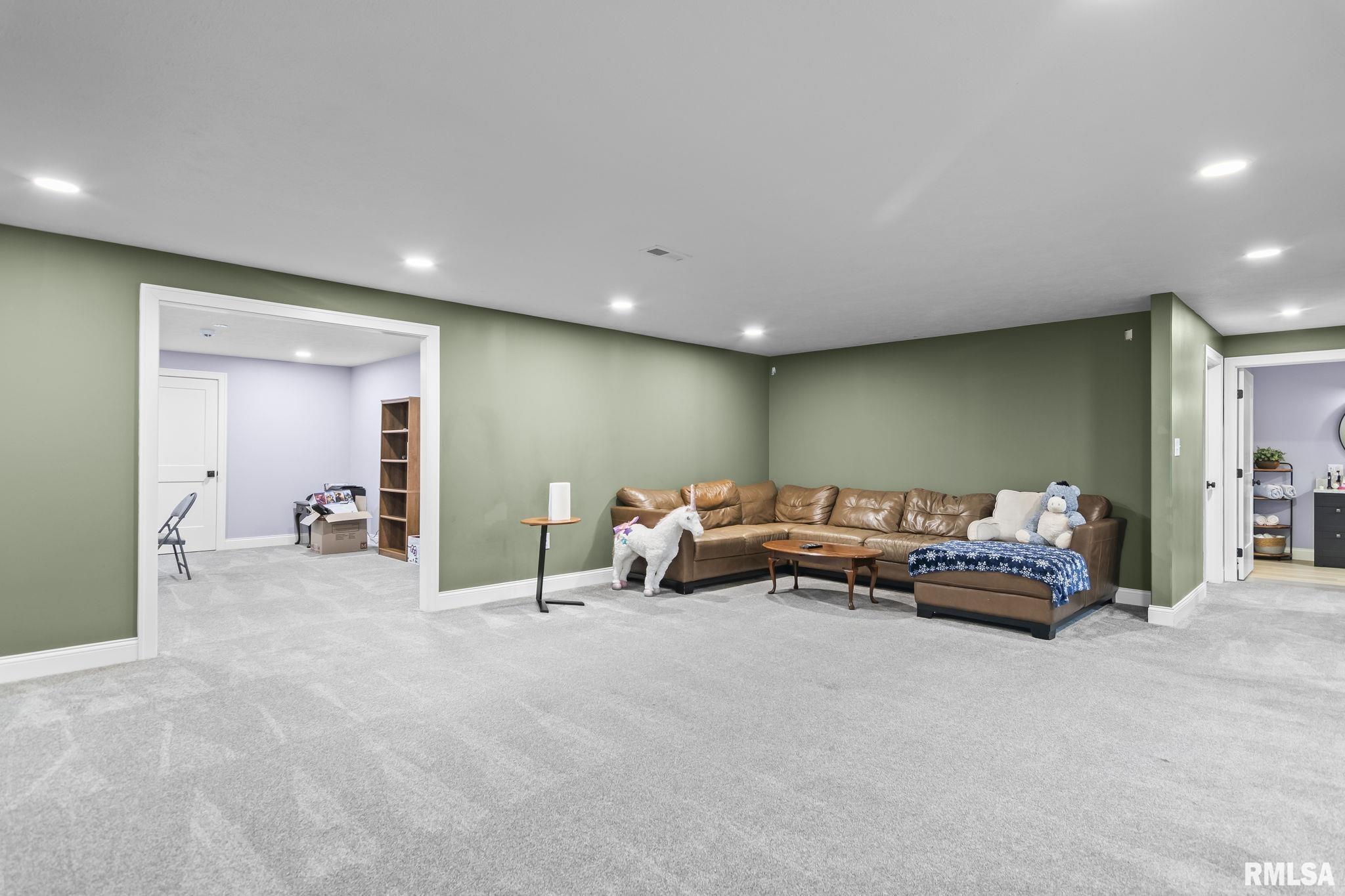 1502 Dearborn Drive Springfield, IL 62711 - Photo 42 of 53