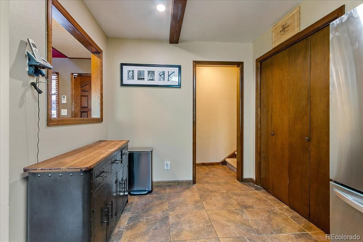 32638 Little Cub Road Evergreen, CO 80439 - Photo 9 of 34 Gallery Image 9