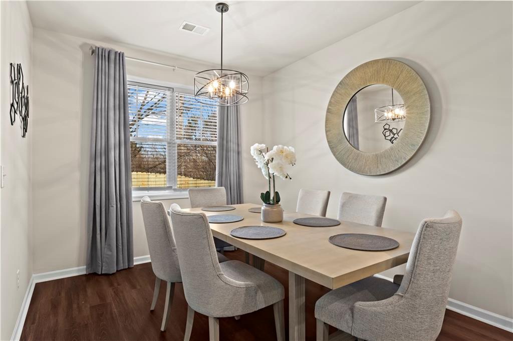 189 Dunleith Parkway Southwest Marietta, GA 30008 - Photo 12 of 28