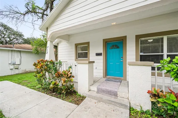 $2,997 | 212 West South Avenue, Tampa, FL 33603