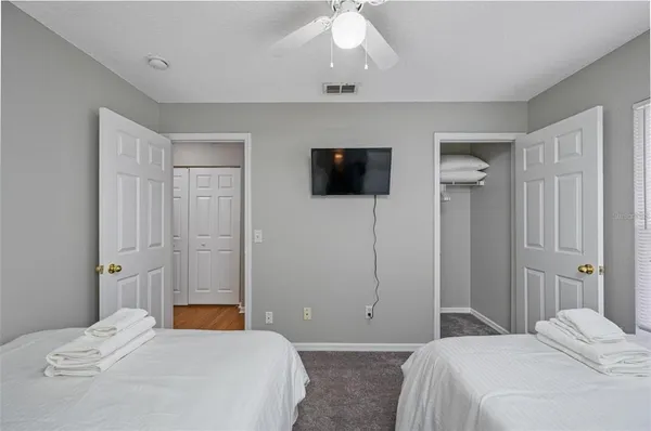 $2,997 | 212 West South Avenue, Tampa, FL 33603