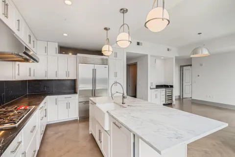 $1,299,000 | 1616 West End Avenue, Unit 3004, Nashville, TN 37203