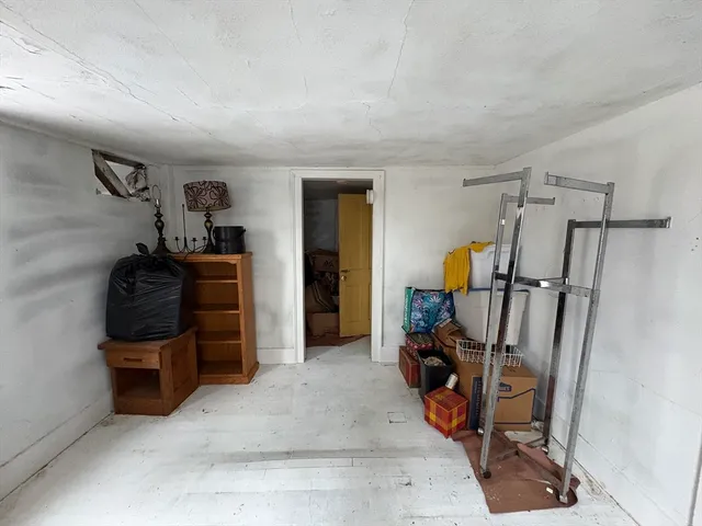 $165,000 | 260 Wickaboag Valley Road, West Brookfield, MA 01585