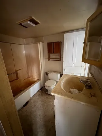 $165,000 | 260 Wickaboag Valley Road, West Brookfield, MA 01585