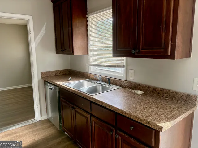 $147,000 | 413 Sarah Drive, Warner Robins, GA 31093