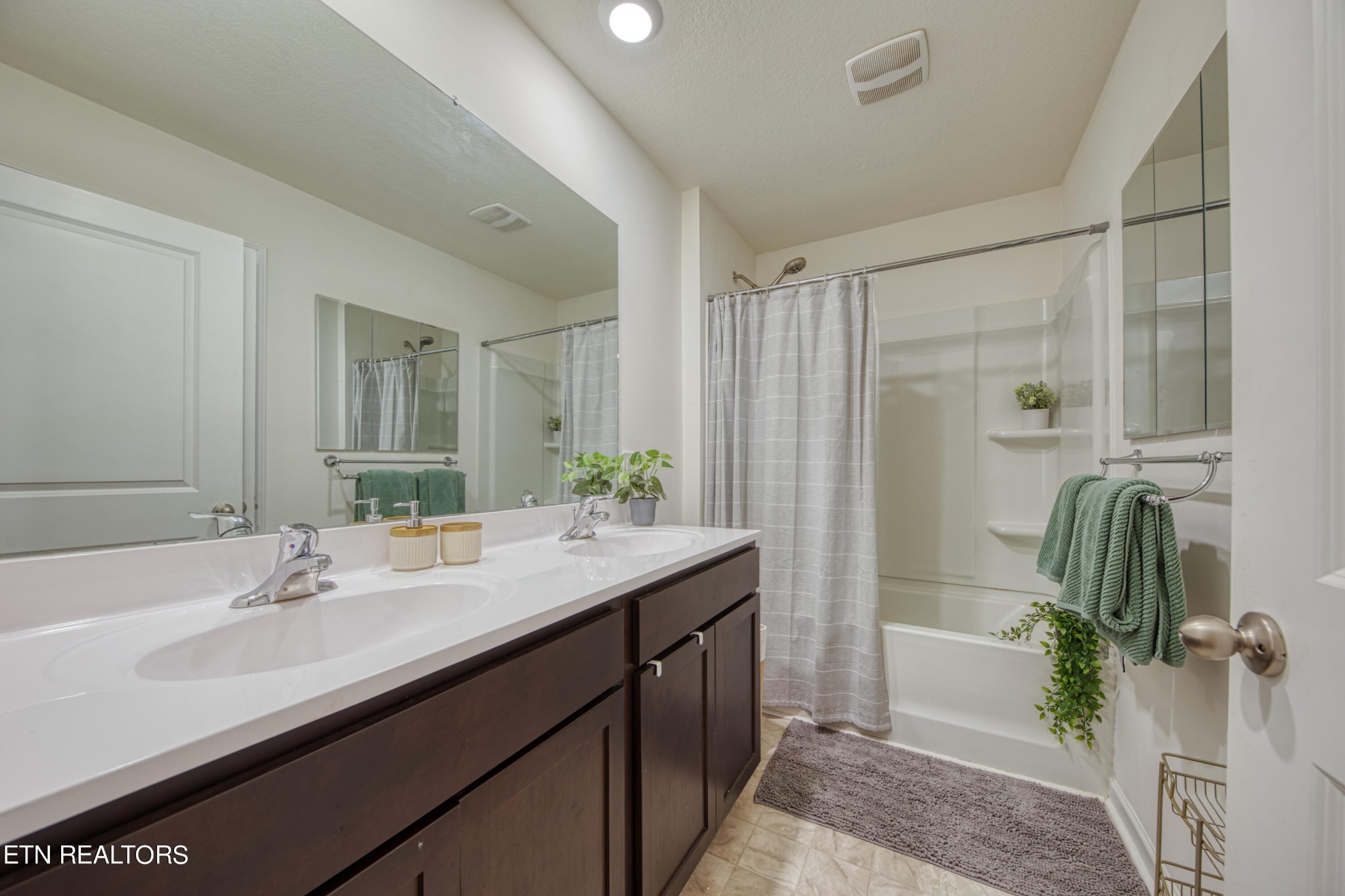 132 Ibis Loop Oak Ridge, TN 37830 - Photo 27 of 33 Gallery Image 27
