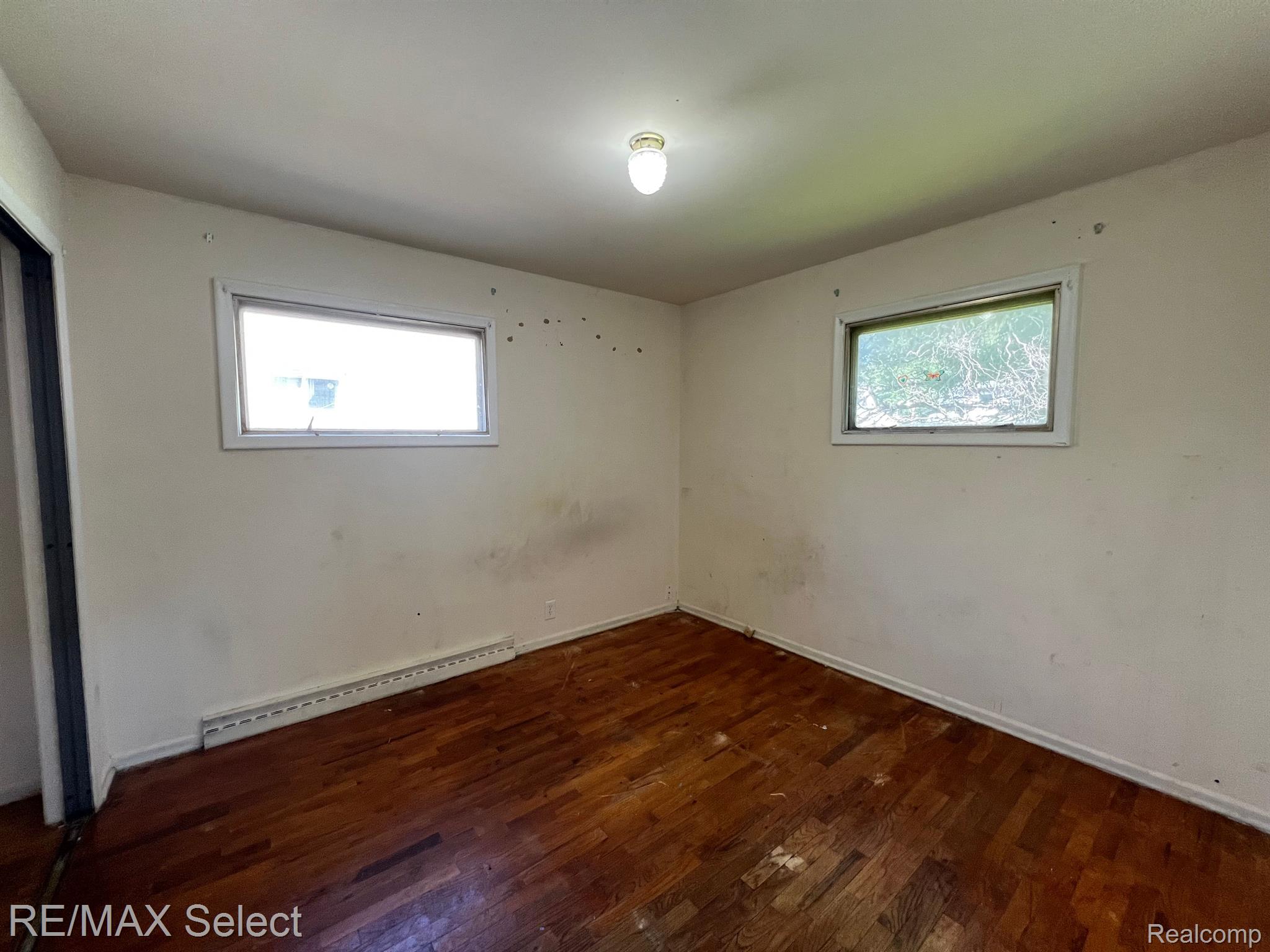 3006 Mackin Road Flint, MI 48504 - Photo 7 of 13 Gallery Image 7