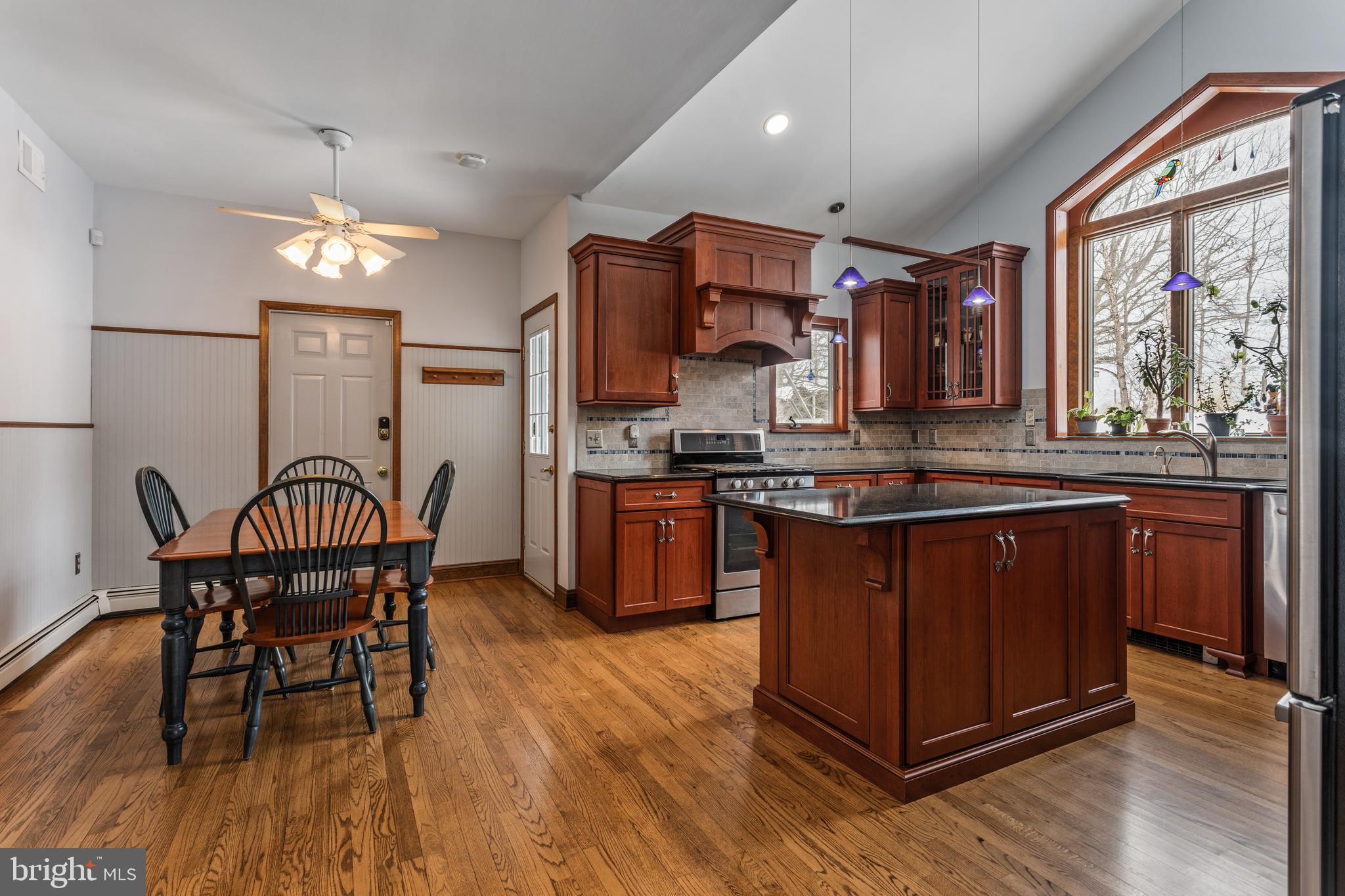 10 7 Springs Road Lebanon, NJ 08833 - Photo 8 of 46 Gallery Image 8