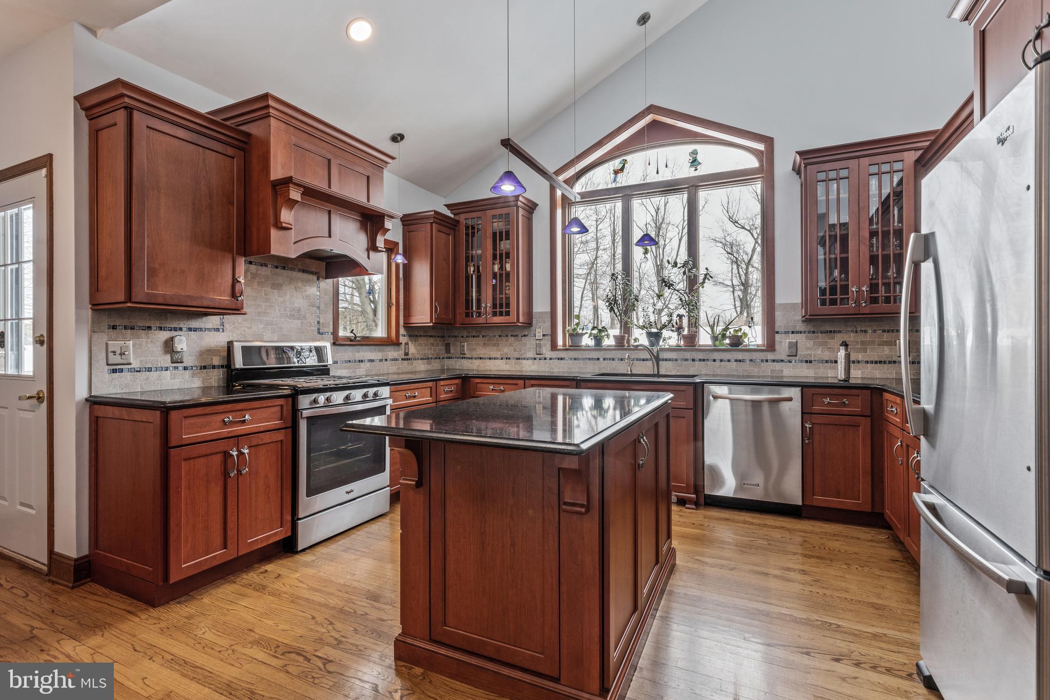 10 7 Springs Road Lebanon, NJ 08833 - Photo 9 of 46 Gallery Image 9