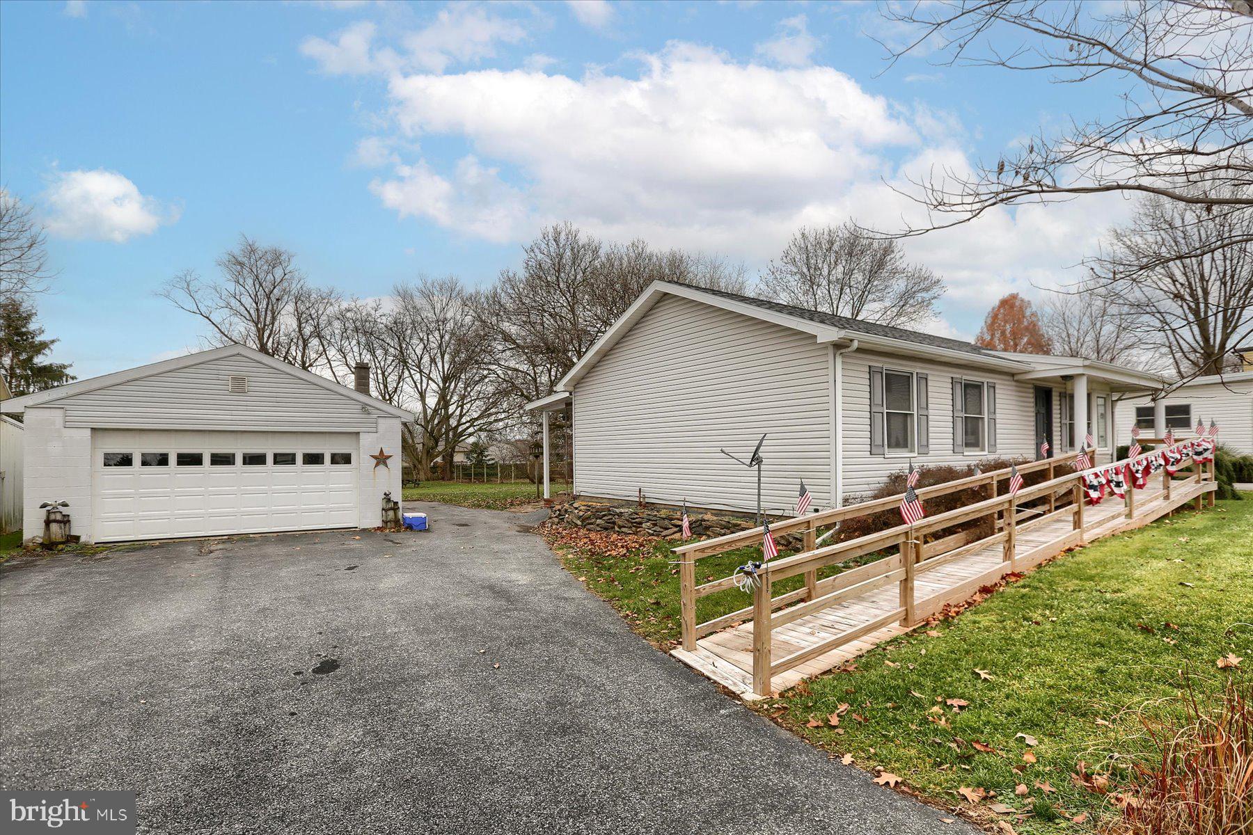 2174 Main Street Lititz, PA 17543 - Photo 29 of 33
