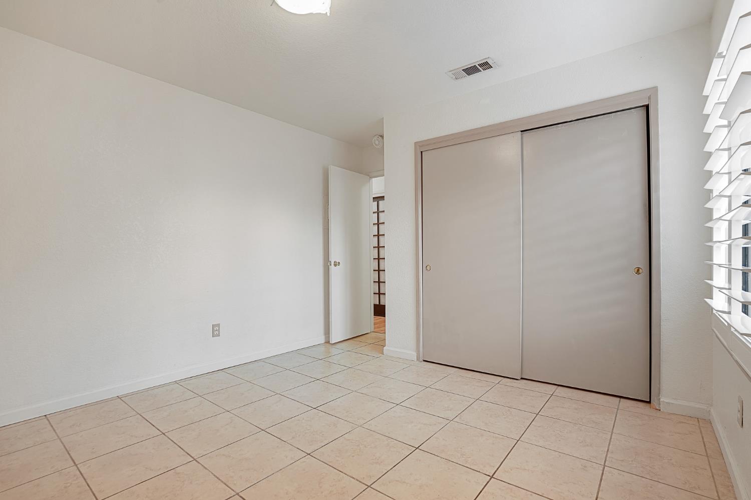 2109 Cedar Ridge Drive Stockton, CA 95207 - Photo 28 of 47