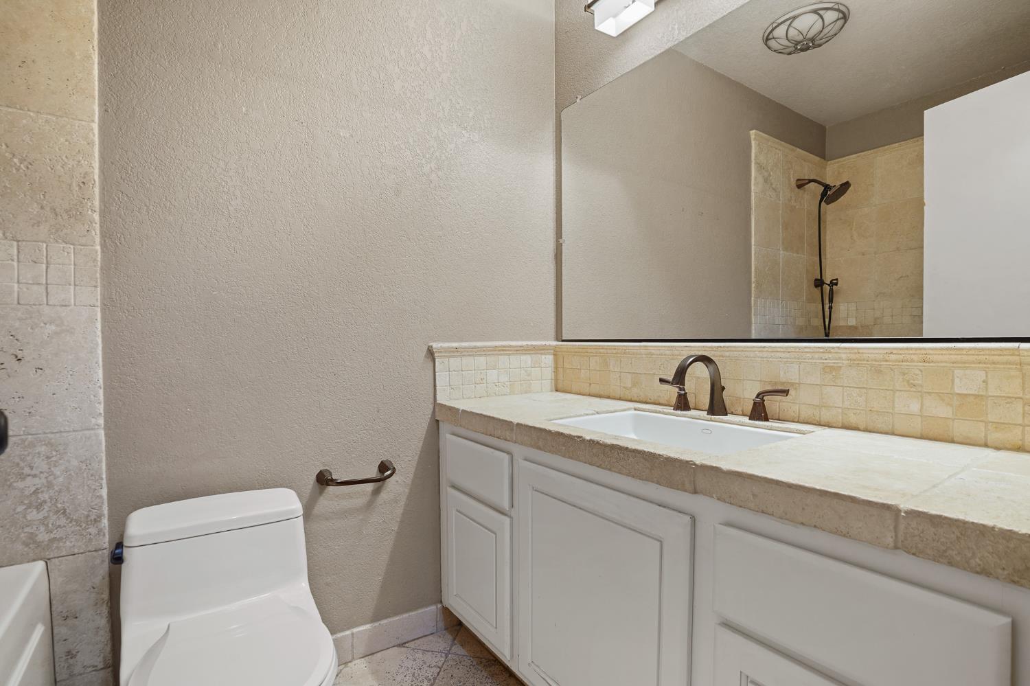 2109 Cedar Ridge Drive Stockton, CA 95207 - Photo 30 of 47