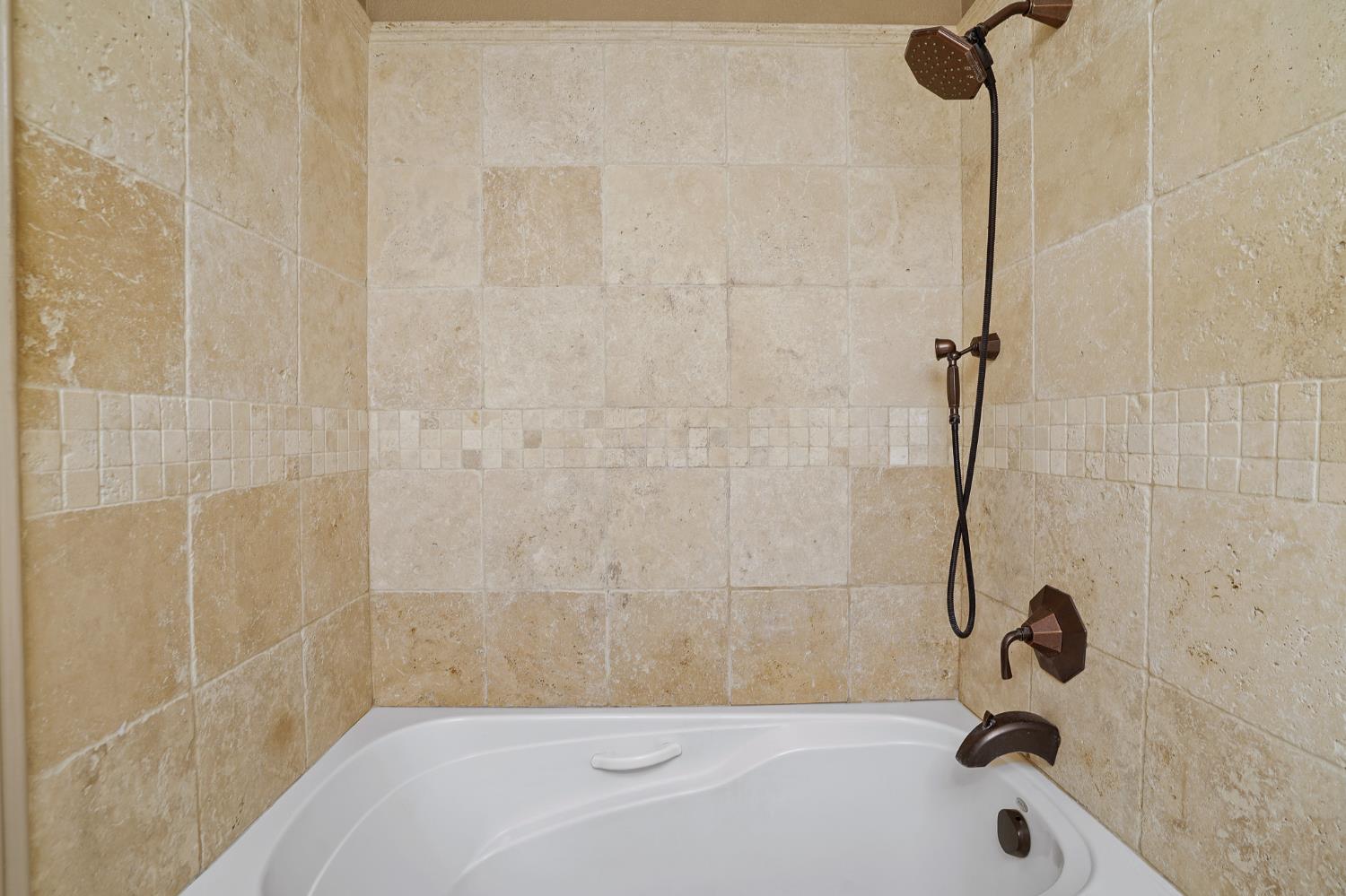 2109 Cedar Ridge Drive Stockton, CA 95207 - Photo 31 of 47