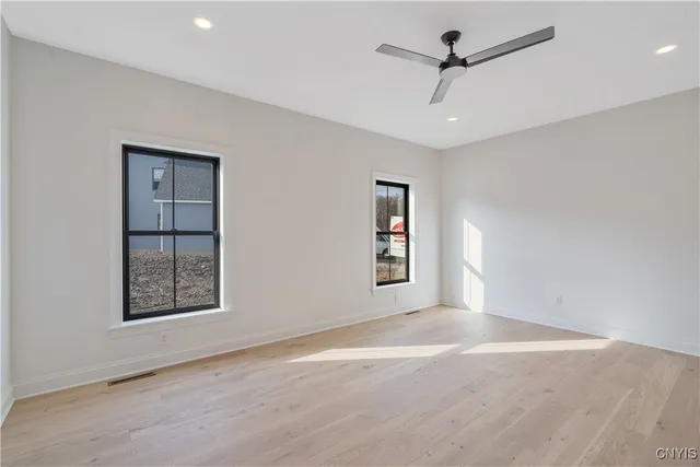 $590,900 | 111 Terwillager Lane, Manlius, NY 13116