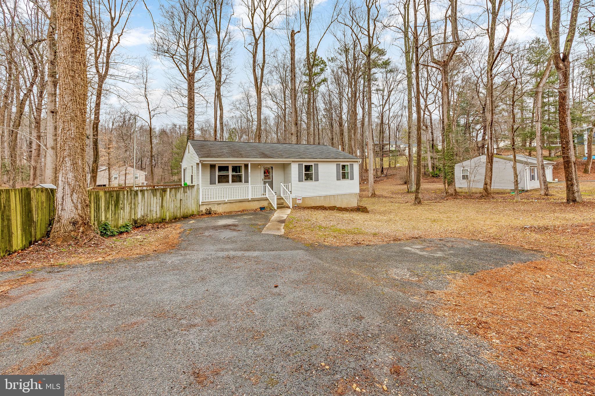 960 Wilson Road Huntingtown, MD 20639 - Photo 44 of 44 Large driveway with multiple parking areas