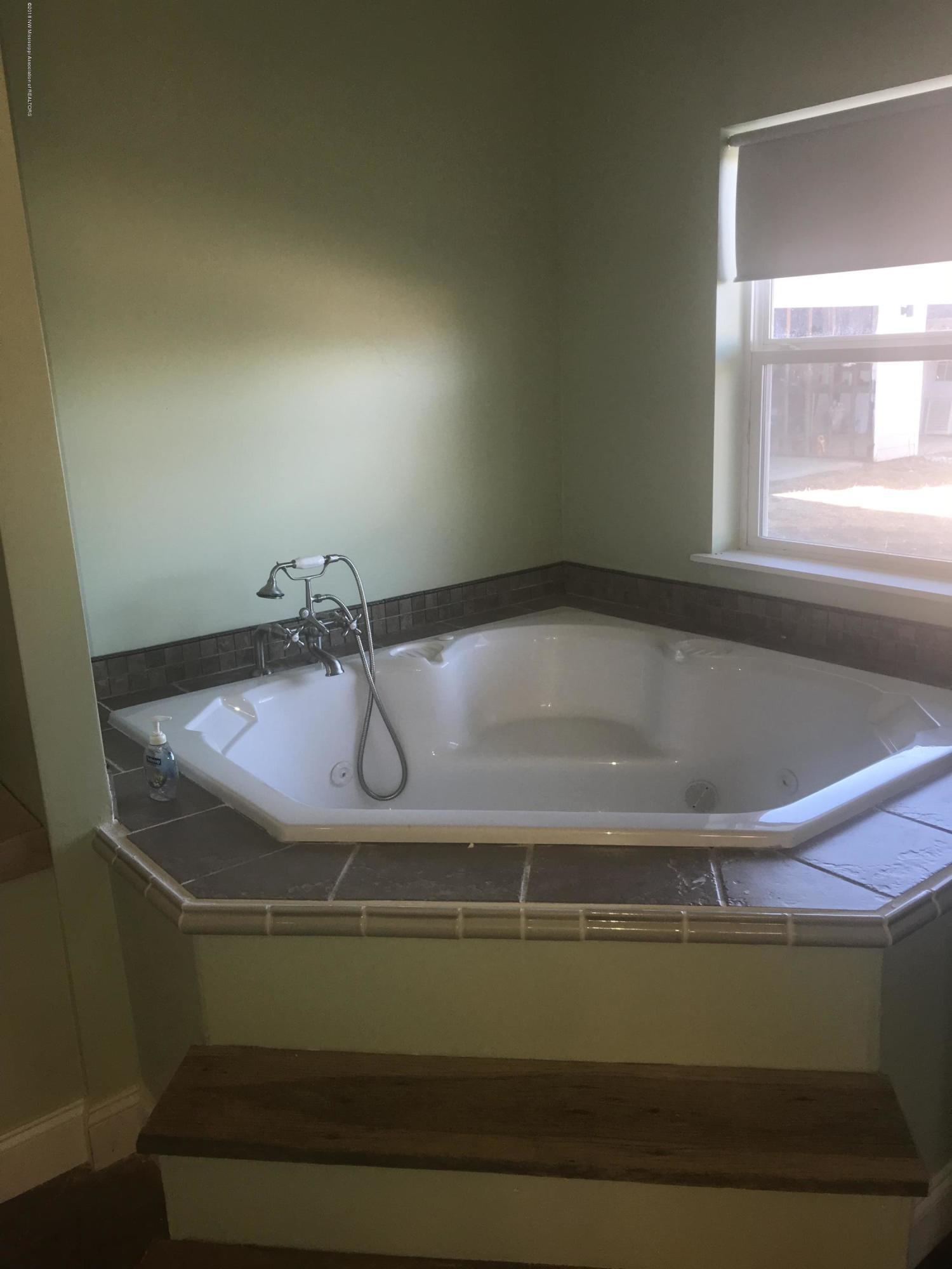 9368 Browns Ferry Road Senatobia, MS 38668 - Photo 34 of 67 2018-01-03 12.43.16 - Copy