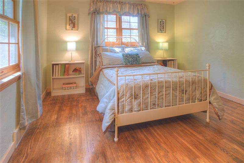 1012 West Sutter Road Glenshaw, PA 15116 - Photo 15 of 21 Gallery Image 15