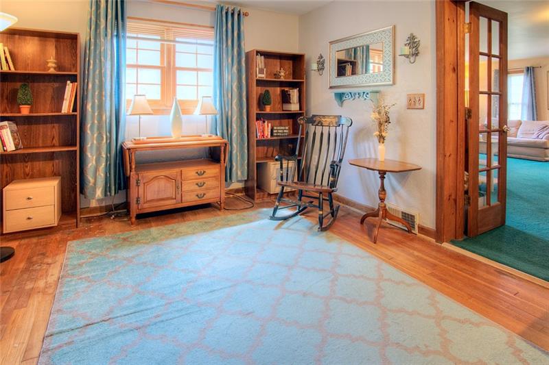 1012 West Sutter Road Glenshaw, PA 15116 - Photo 9 of 21 Gallery Image 9