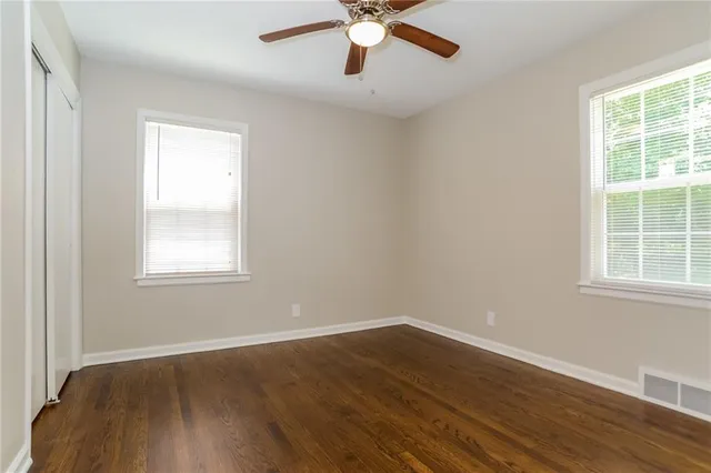 $1,515 | 9642 McGee Street, Kansas City, MO 64114