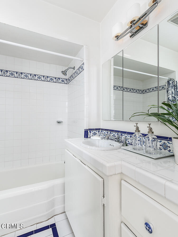 49 Annandale Road Pasadena, CA 91105 - Photo 17 of 24 49 Annandale Rd 018-mls