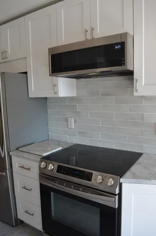 $199,900 | 4379 Wilshire Boulevard, Unit 309, Mound, MN 55364