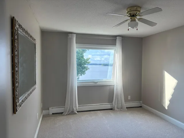 $199,900 | 4379 Wilshire Boulevard, Unit 309, Mound, MN 55364