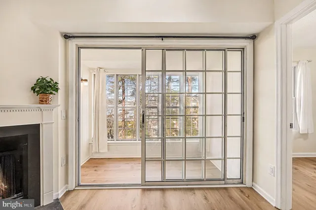 $315,000 | 9240 Niki Place, Unit 301, Manassas, VA 20110