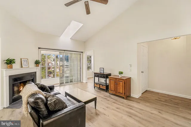 $315,000 | 9240 Niki Place, Unit 301, Manassas, VA 20110