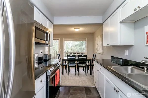 $315,000 | 7320 North Skyview Place, Unit D203, Tacoma, WA 98406