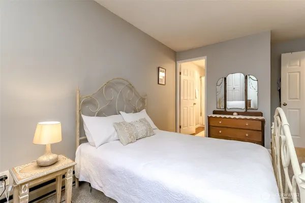 $315,000 | 7320 North Skyview Place, Unit D203, Tacoma, WA 98406