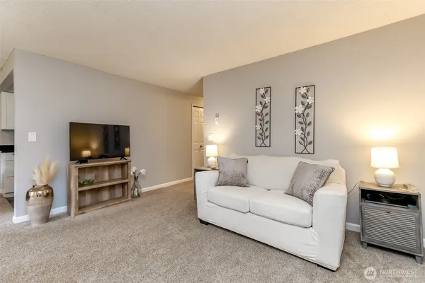 $315,000 | 7320 North Skyview Place, Unit D203, Tacoma, WA 98406