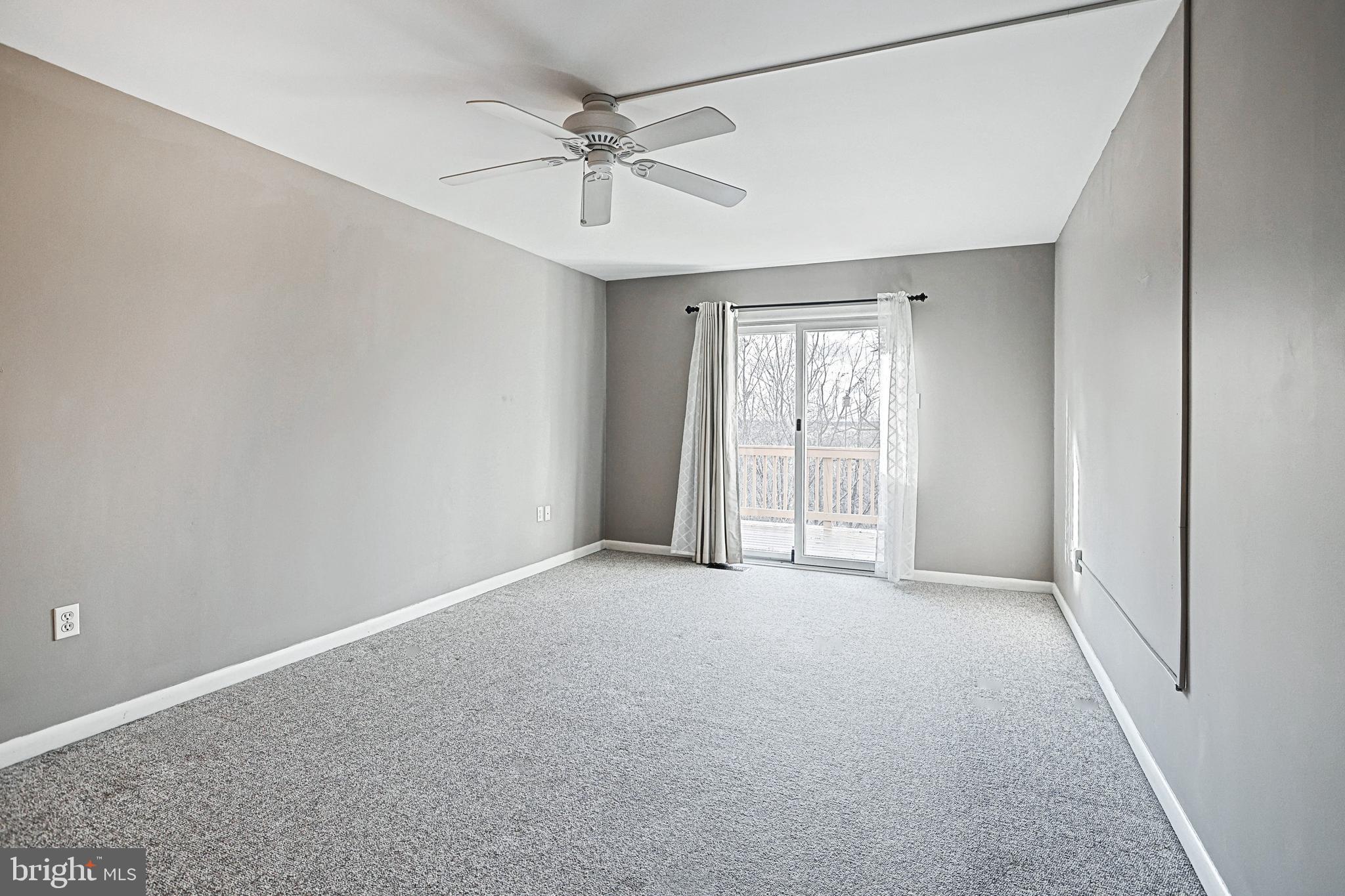 170 Greenleaf Road York, PA 17406 - Photo 14 of 38 Owners suite