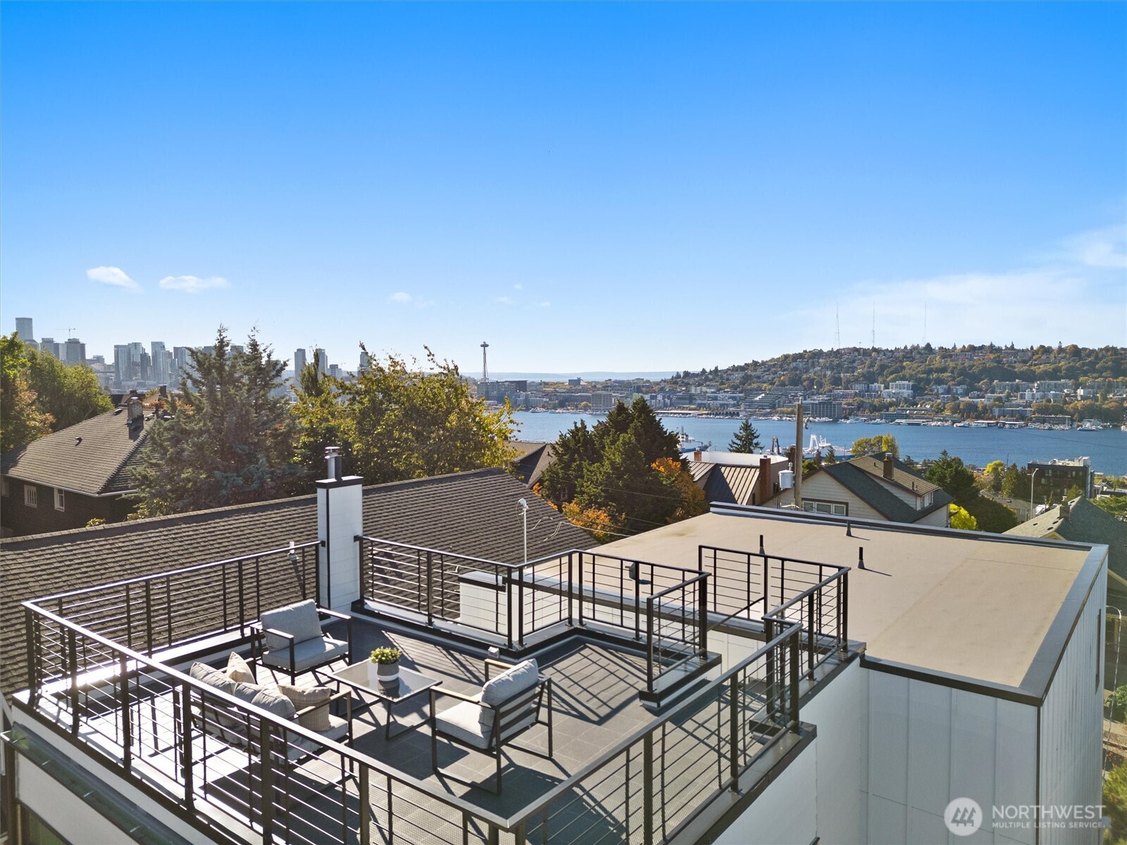 2214 Broadway East, Unit B Seattle, WA 98102 - Photo 22 of 33