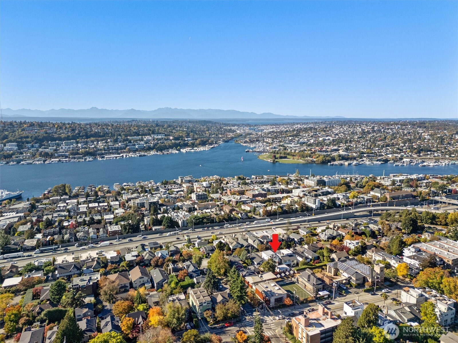 2214 Broadway East, Unit B Seattle, WA 98102 - Photo 27 of 33