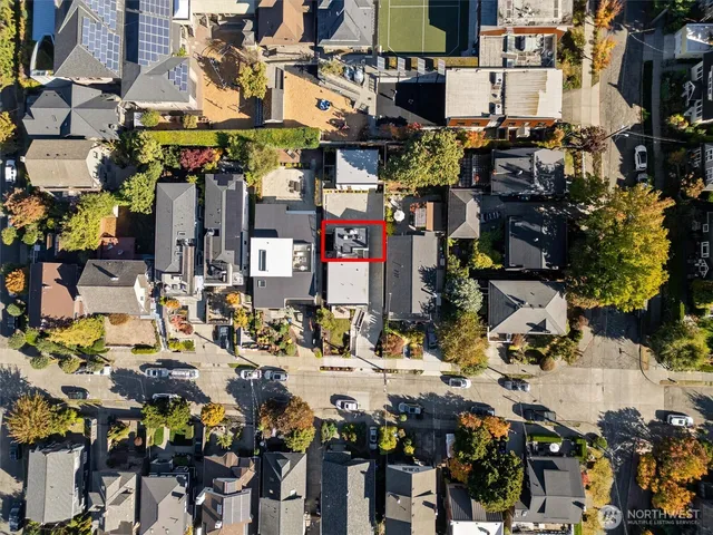 a picture of city view