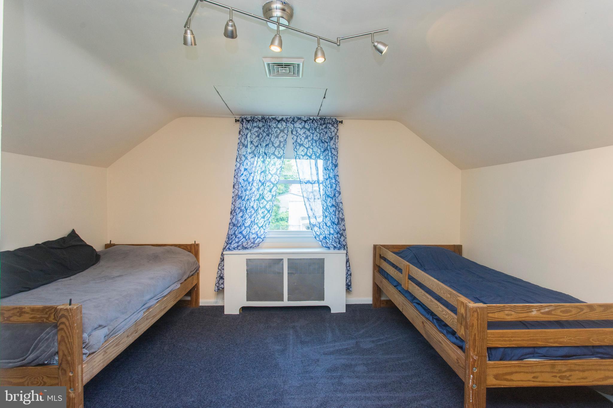 54 Ralston Avenue Havertown, PA 19083 - Photo 25 of 42 Rear Bedroom