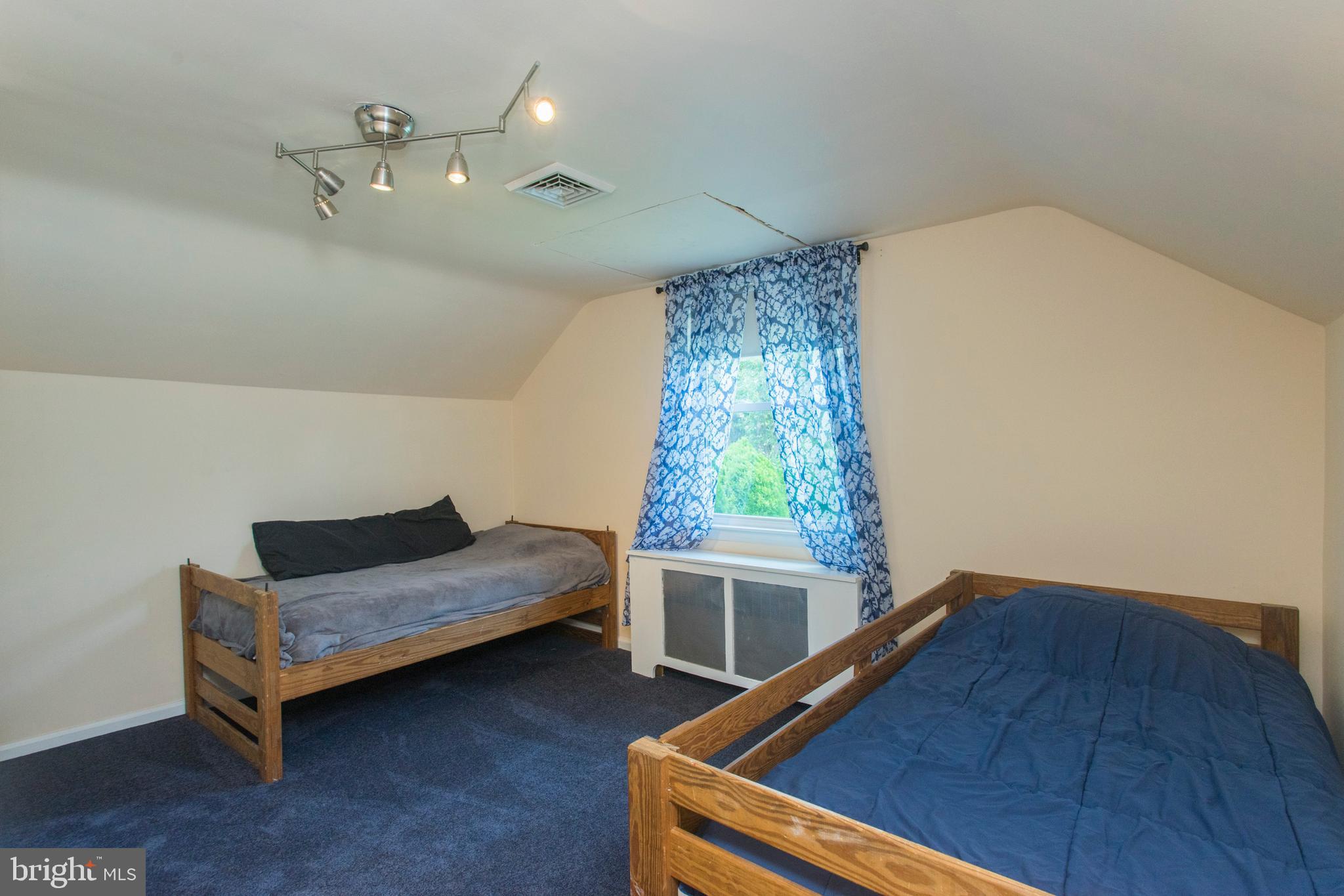 54 Ralston Avenue Havertown, PA 19083 - Photo 26 of 42 Bedroom