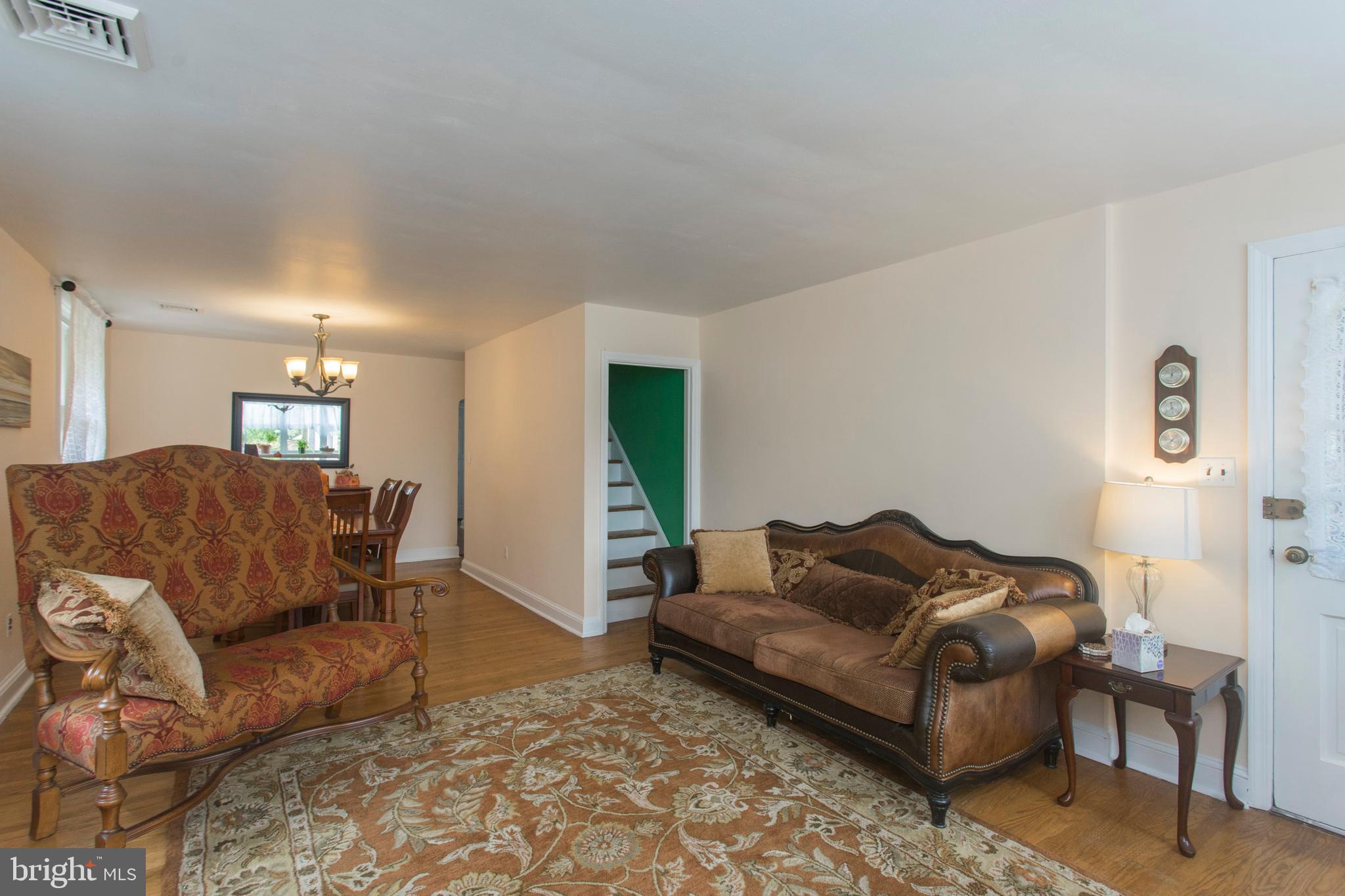 54 Ralston Avenue Havertown, PA 19083 - Photo 8 of 42 Living Room