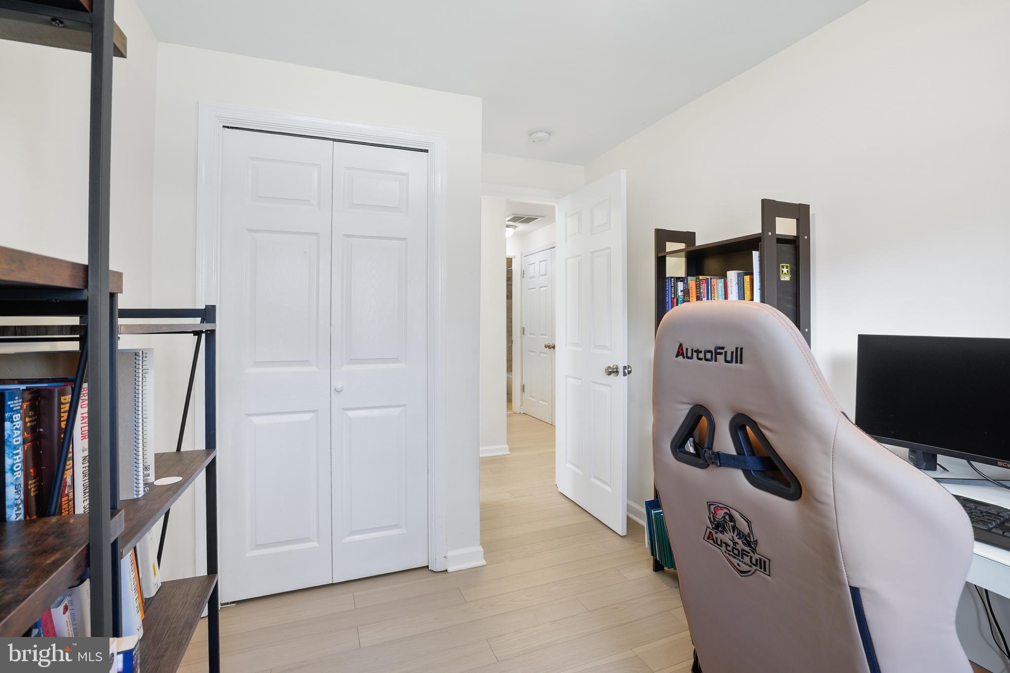 15709 Maple Drive Accokeek, MD 20607 - Photo 33 of 48 a utility room with dryer and washer