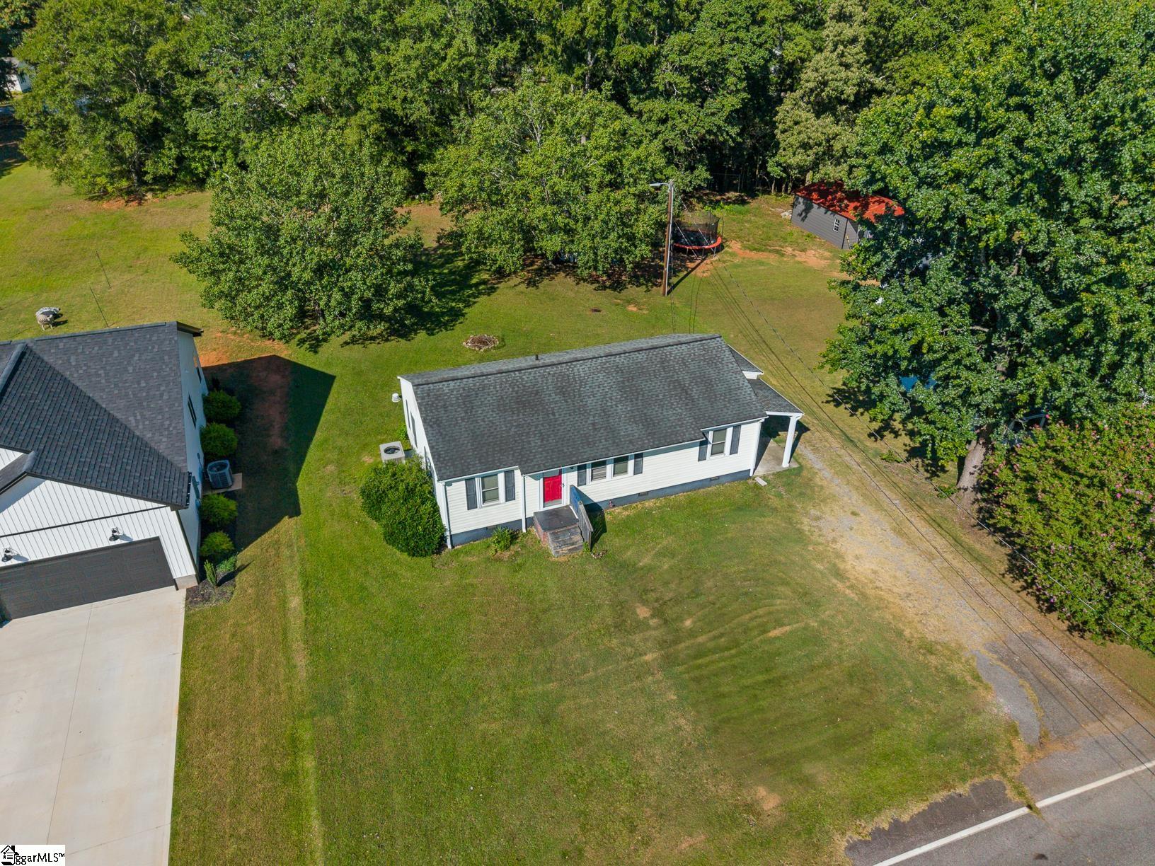 109 Meeks Road Belton, SC 29627 - Photo 26 of 30 Gallery Image 26