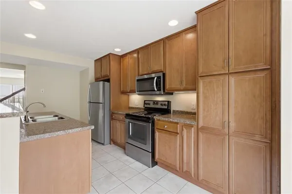$369,000 | 603 Hilton Circle, Oakdale, PA 15071