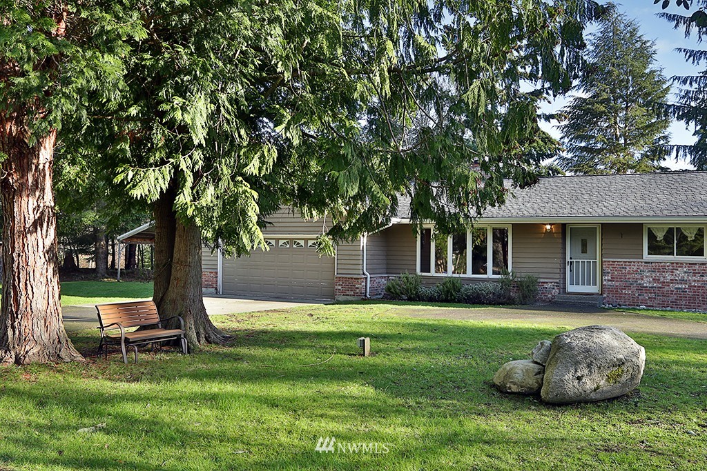 3275 Day Road Greenbank, WA 98253 - Photo 2 of 25 Gallery Image 2