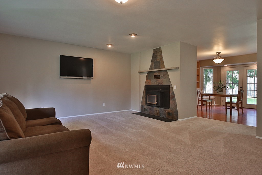 3275 Day Road Greenbank, WA 98253 - Photo 8 of 25 Gallery Image 8
