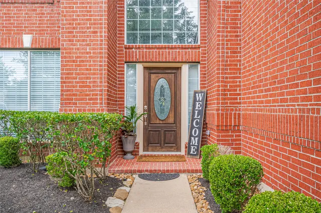 $2,900 | 21506 Avalon Queen Drive, Spring, TX 77379