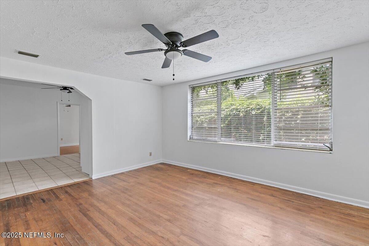 1402 James Street Jacksonville, FL 32205 - Photo 17 of 34 Apt 2 LR