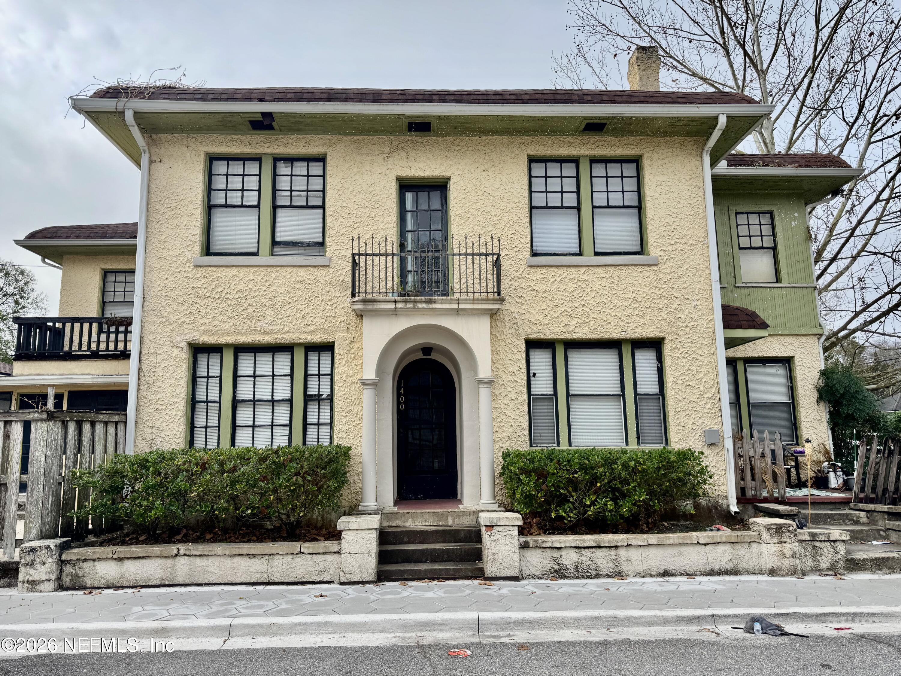 1402 James Street Jacksonville, FL 32205 - Photo 2 of 34 IMG_3360