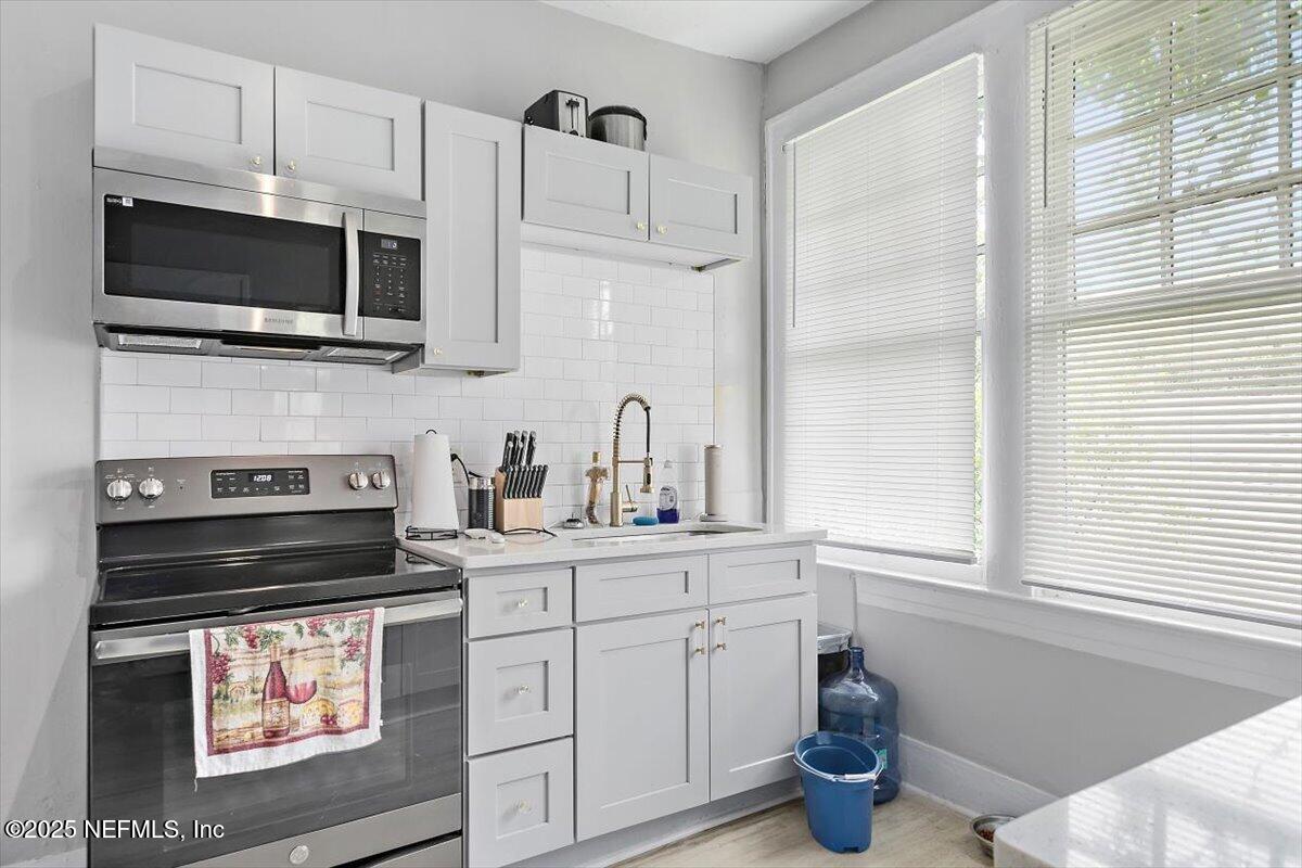 1402 James Street Jacksonville, FL 32205 - Photo 30 of 34 Apt. 4 Kit